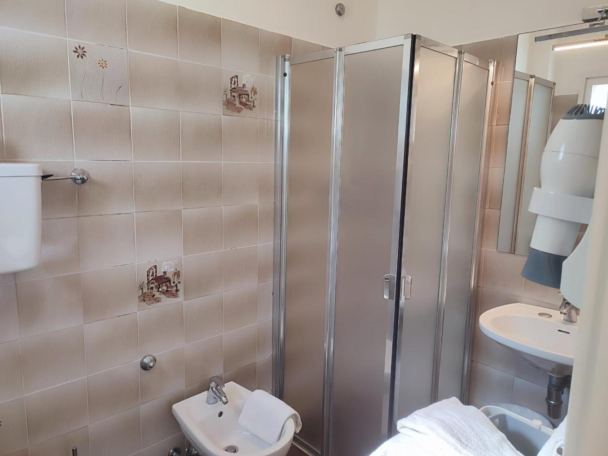 Hotel Soraya - Spiaggia Sawasdee Riccione Kültér fotó