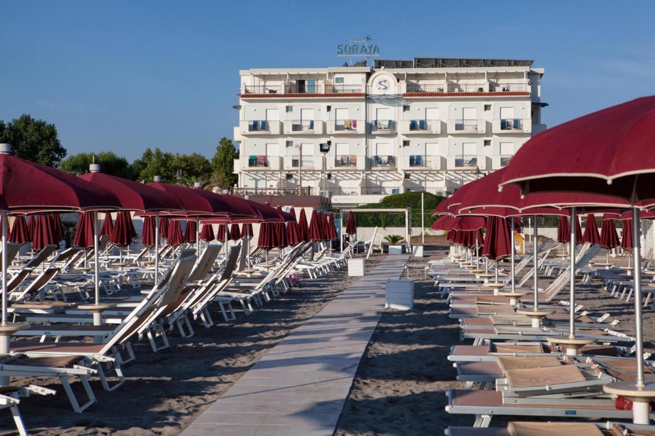 Hotel Soraya - Spiaggia Sawasdee Riccione Kültér fotó